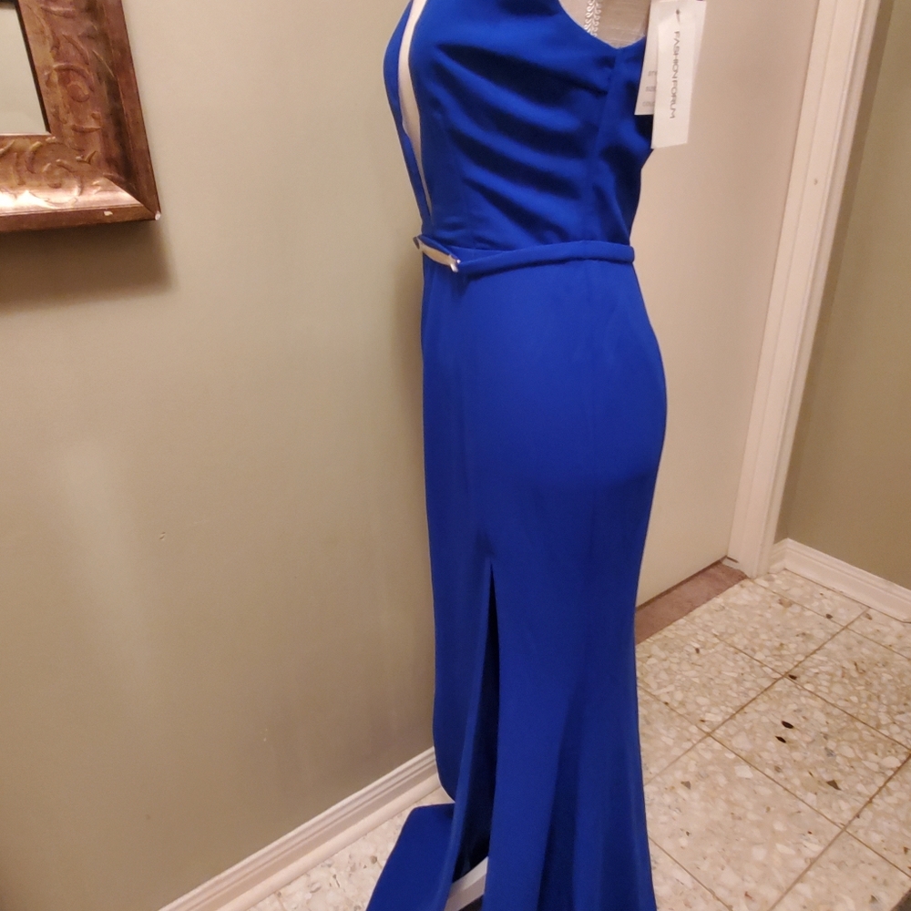 Dress - Picture 8 of 16